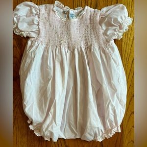 Feltman Bros boutique baby bubble outfit in light pink (24 months). Hand smocked